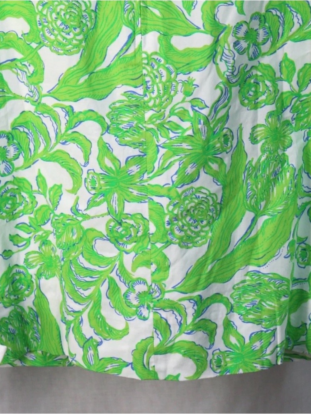 NWT Lilly Pulitzer White Shift Dress with Bright Green Floral Pattern Size 4 - Picture 3 of 9